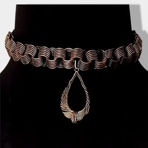 HANDMADE LINKED COPPER CHOKER w/ FEATHER MOTIV CHARM & COPPER